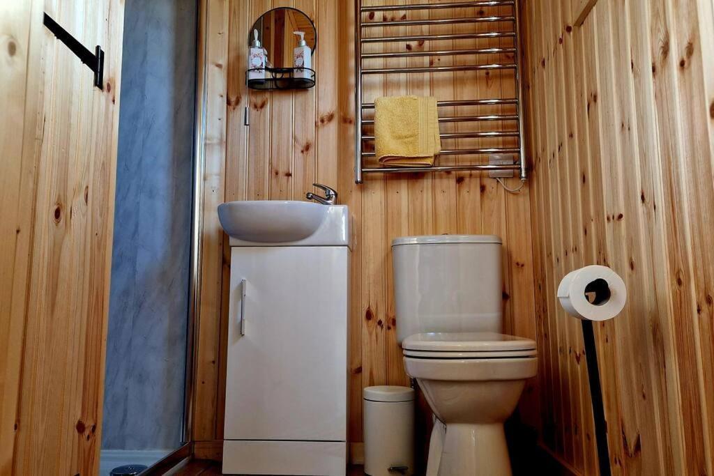 The Shepherd'S Hut @ Innlands Kilmaluag 外观 照片